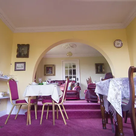 Country house Guardian Cluain Lara
